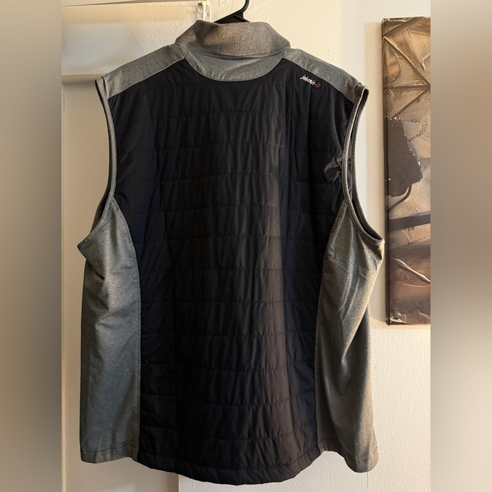 Johnnie-O Vest large - Picture 3 of 3